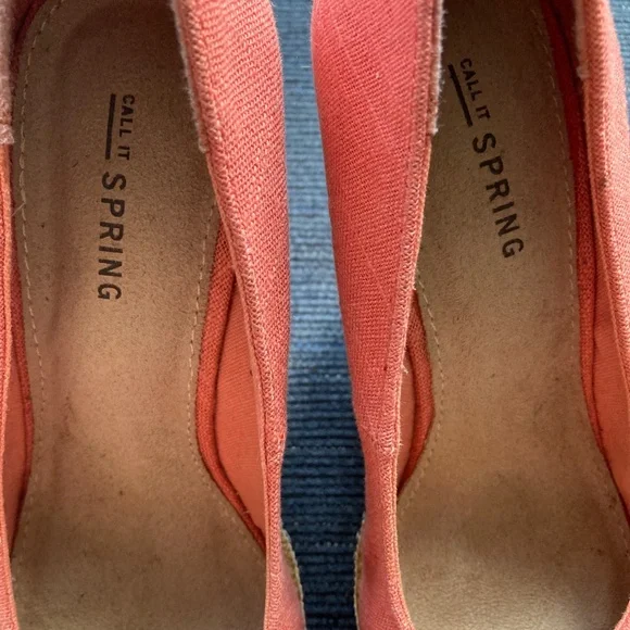 Spring wedges size 6 - Picture 3 of 5